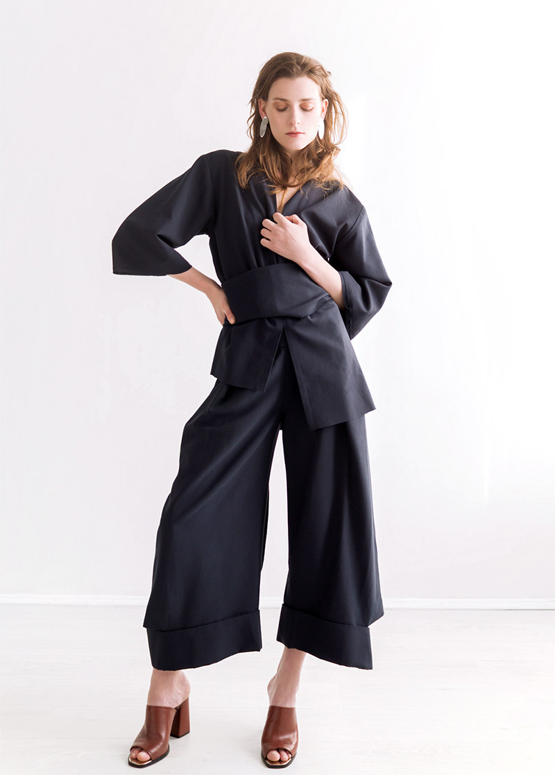 Elegant black jumpsuit – Sahel